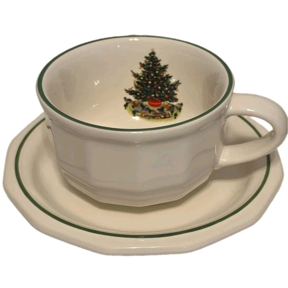 Pfaltzgraff Christmas Heritage Cup and Saucer Set